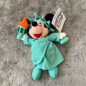 NWT Vintage Disney Beanie Baby Liberty Minnie Bean Bag